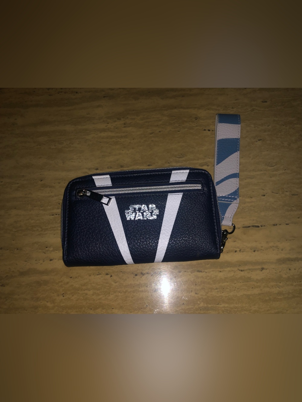 Star Wars Navy and White Zip-Around Wristlet Wallet with Strap - Picture 1 of 7